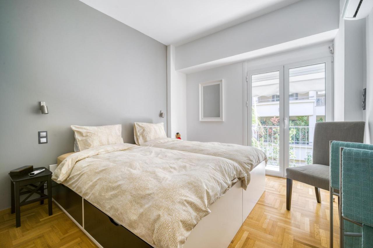Bright Spacious Luxury Apartment In Prime Central Athena Bagian luar foto